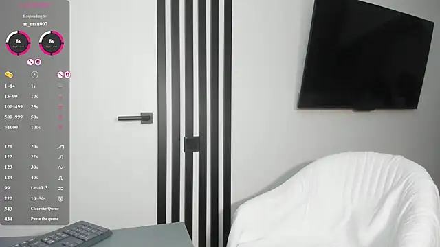 Juicy Bella online show from July 7, 11:14 am