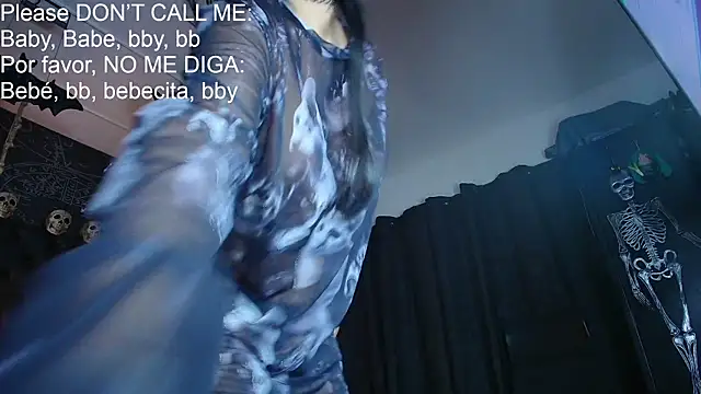 AlexHoe  online show from July 12, 6:21 pm