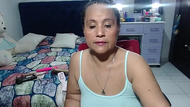 pervert mommy  online show from May 5, 9:50 am