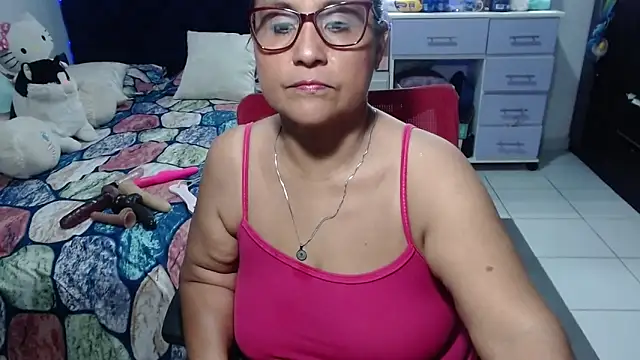 pervert mommy  online show from May 6, 10:09 am