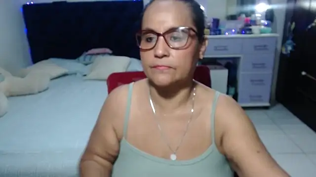 pervert mommy  online show from May 11, 10:32 am