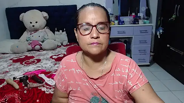 pervert mommy  online show from May 17, 10:00 am