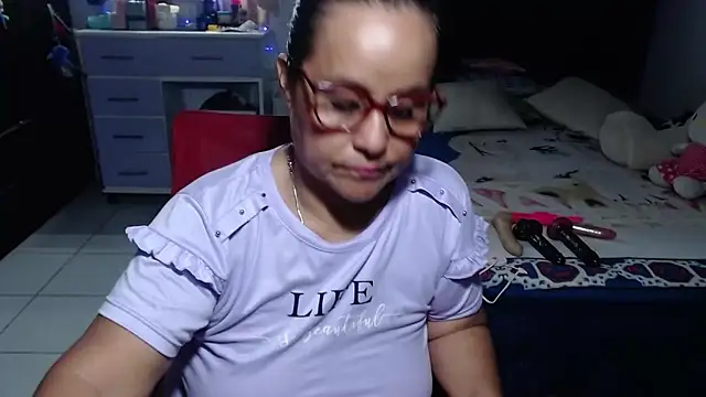 pervert mommy  online show from June 27, 10:42 am