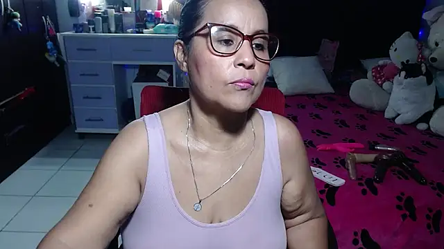 pervert mommy  online show from July 15, 9:25 am