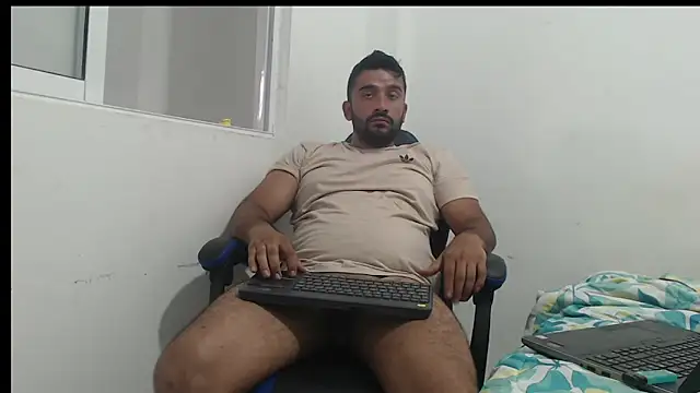 big tommy69 online show from March 29, 8:53 pm