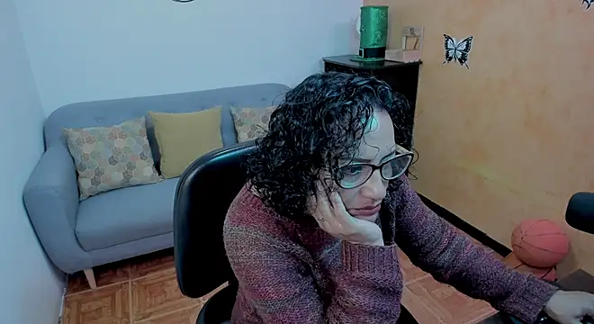 scarlet wet online show from November 26, 1:50 am