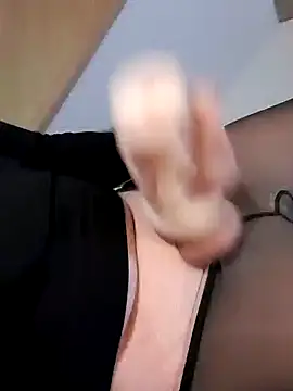 Snapshot of AquaMenn chatting on January 9, 4:08 am AquaMenn online show from January 9, 4:08 am