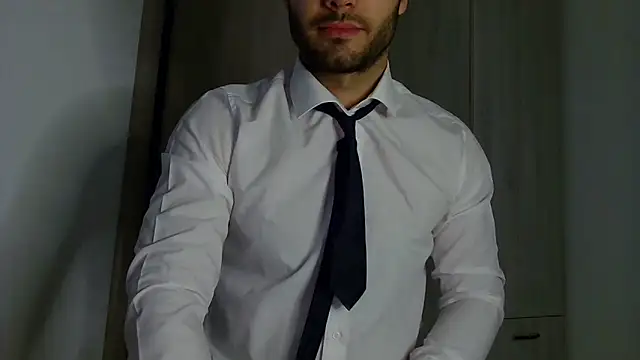 Snapshot of Justynn1 chatting on October 21, 9:15 pm Justynn1 online show from October 21, 9:15 pm