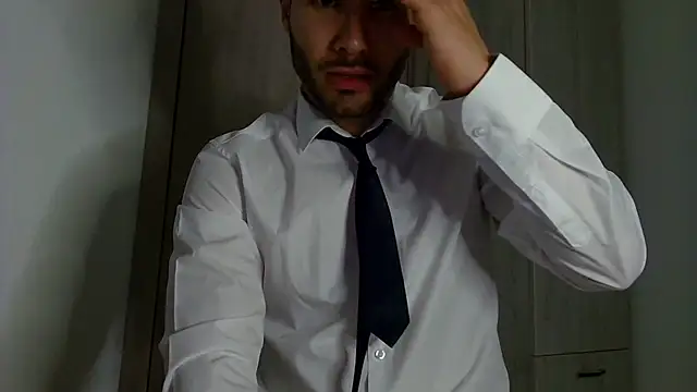 Snapshot of Justynn1 chatting on October 30, 10:21 pm Justynn1 online show from October 30, 10:21 pm