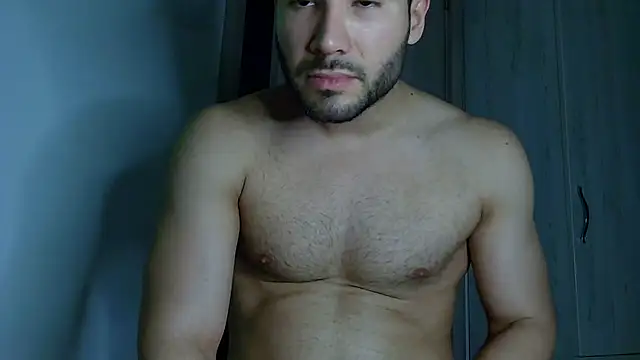 Snapshot of Justynn1 chatting on July 9, 8:57 pm Justynn1 online show from July 9, 8:57 pm