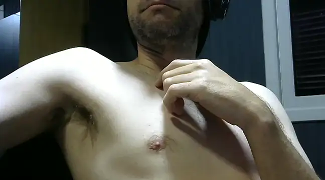 gauchors20 online show from December 28, 10:36 am