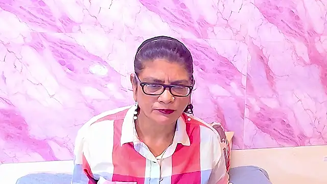 IndianAllure online show from November 6, 5:19 am