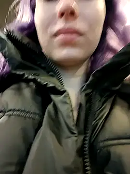 Frost foxy online show from February 12, 6:40 am