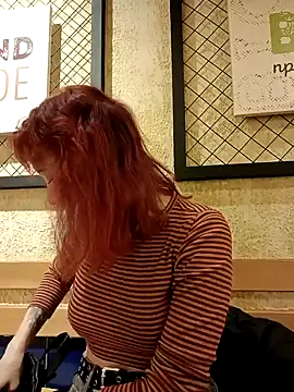 Frost foxy online show from March 1, 5:20 am