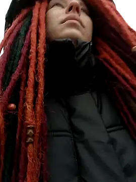 Frost foxy online show from October 5, 2:10 am