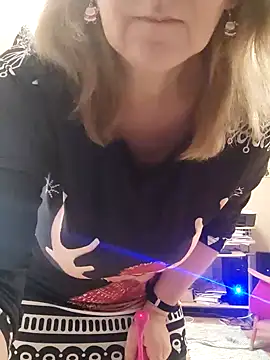 Elza01 online show from December 6, 7:21 am