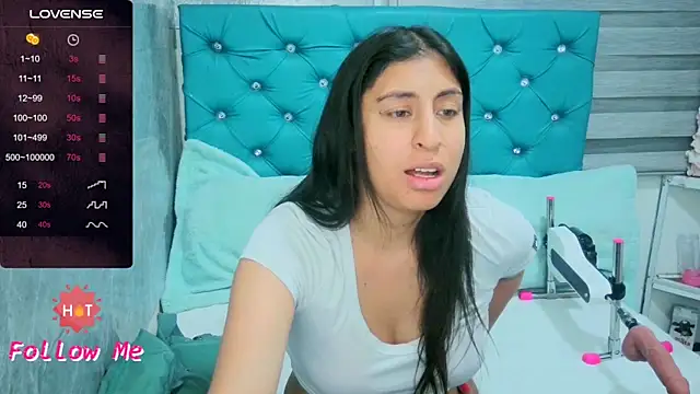 MAARYMOON online show from March 18, 10:40 am