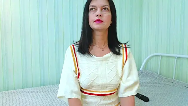  Lily  online show from February 6, 8:51 am