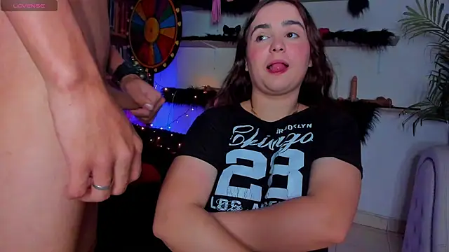 Shyfantasies online show from November 27, 6:04 am