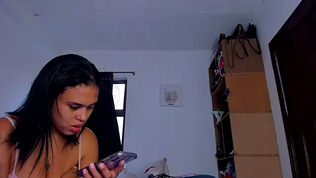 AlondraDiossa03 online show from October 29, 7:37 pm