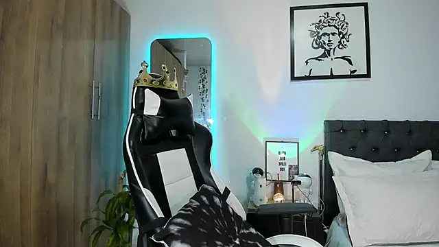 AlanNaughty online show from March 12, 1:01 am