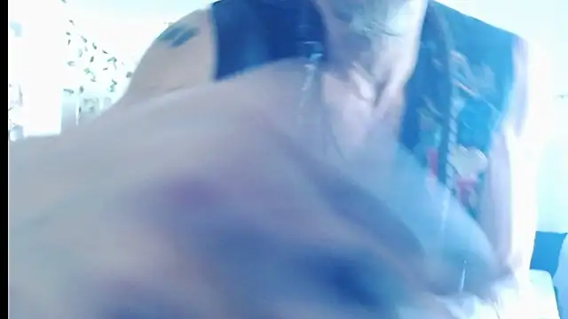 Snapshot of mycock2474u chatting on February 28, 5:37 pm mycock2474u online show from February 28, 5:37 pm