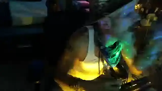 Snapshot of mycock2474u chatting on September 29, 12:10 pm mycock2474u online show from September 29, 12:10 pm