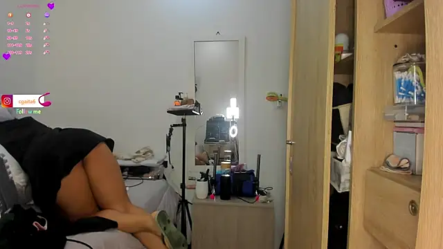 carolgaita online show from February 19, 10:00 am