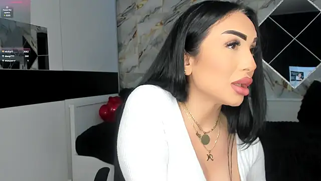 Snapshot of mistress_meryem chatting on February 22, 1:11 am mistress meryem online show from February 22, 1:11 am