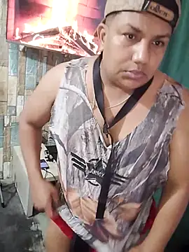 Snapshot of Malo666howard chatting on October 20, 3:29 am Malo666howard online show from October 20, 3:29 am