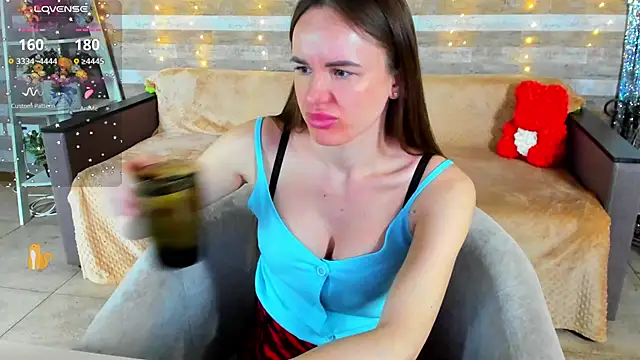 SusanSmit online show from March 19, 8:02 pm