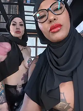 DarkDea online show from May 27, 9:50 am