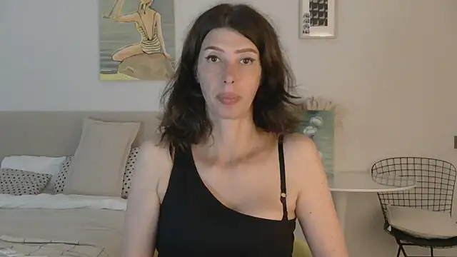 WhiteQueen888 online show from July 18, 4:11 pm