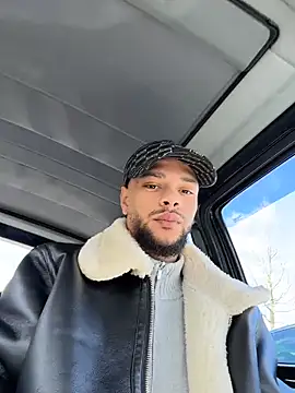 Lionayowe online show from April 1, 10:38 am