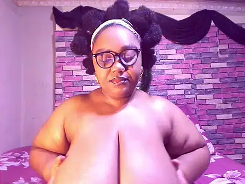 BustySavita online show from April 5, 10:51 pm