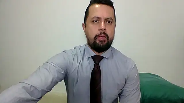 TRIISTAN KING10 online show from February 13, 3:41 pm