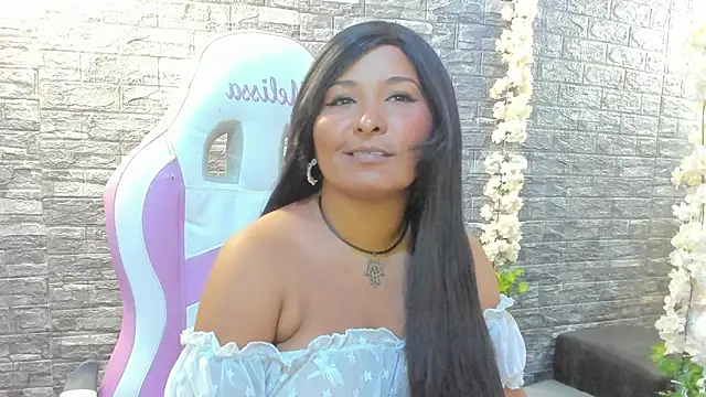 paola ih online show from May 11, 4:04 pm