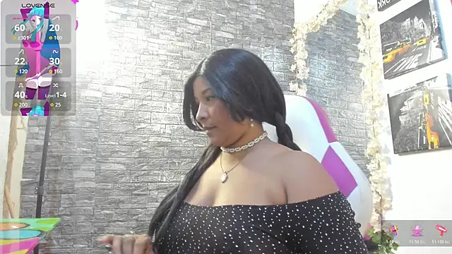 paola ih online show from May 19, 1:06 pm