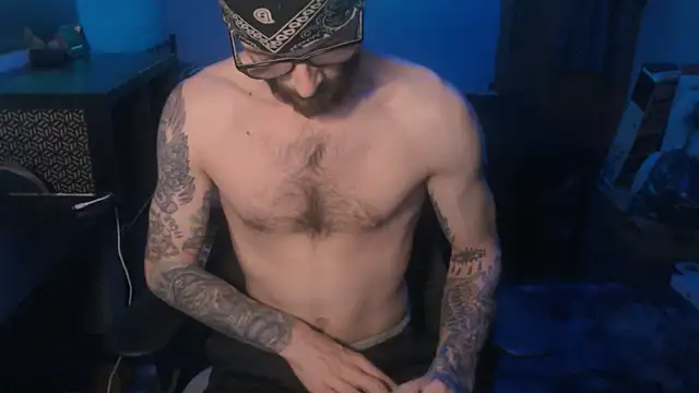 SexxxyLouis online show from February 7, 9:37 pm