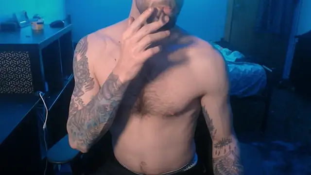 SexxxyLouis online show from March 1, 8:42 pm