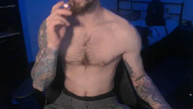 SexxxyLouis online show from March 7, 8:34 am