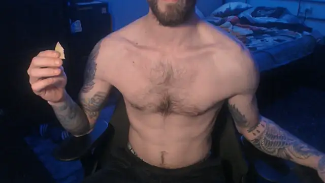 SexxxyLouis online show from March 18, 6:37 pm