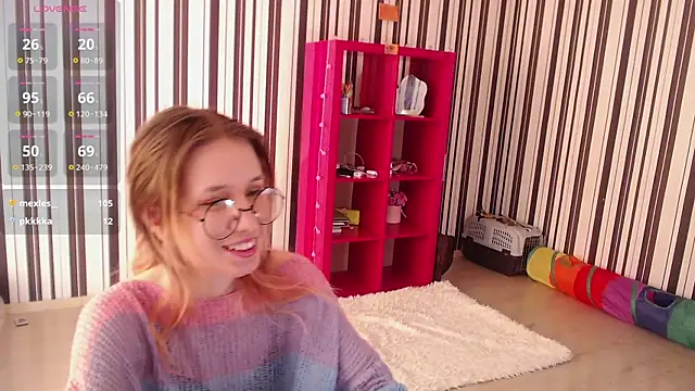  Hanna Moon  online show from March 19, 10:55 am