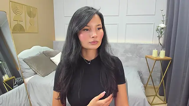 ErikaSoft online show from November 29, 5:43 am