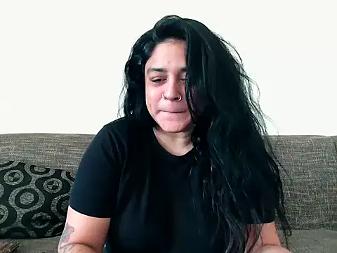 indianishkq7 online show from December 5, 8:12 am