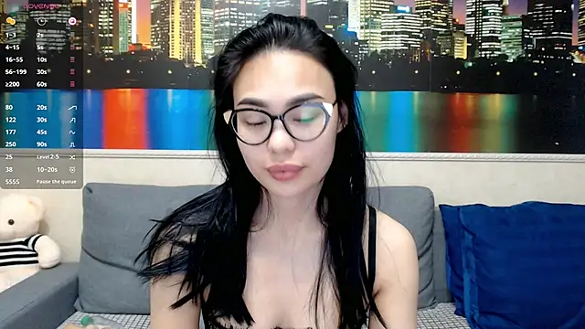 Snapshot of kwana_colada chatting on December 5, 10:55 am kwana colada online show from December 5, 10:55 am