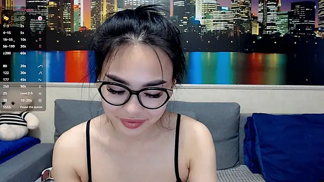 Snapshot of kwana_colada chatting on December 22, 10:06 am kwana colada online show from December 22, 10:06 am