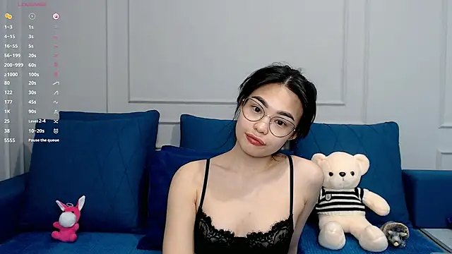 Snapshot of kwana_colada chatting on March 8, 7:05 am kwana colada online show from March 8, 7:05 am