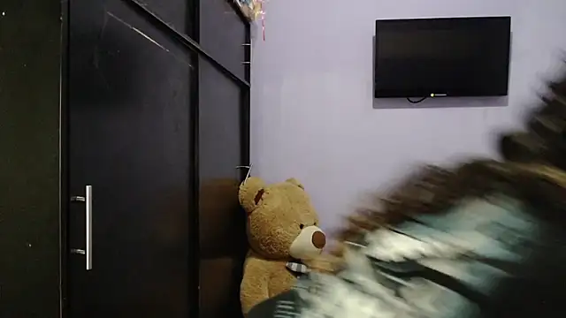 ANGELIQUE KLANE online show from January 24, 4:37 am