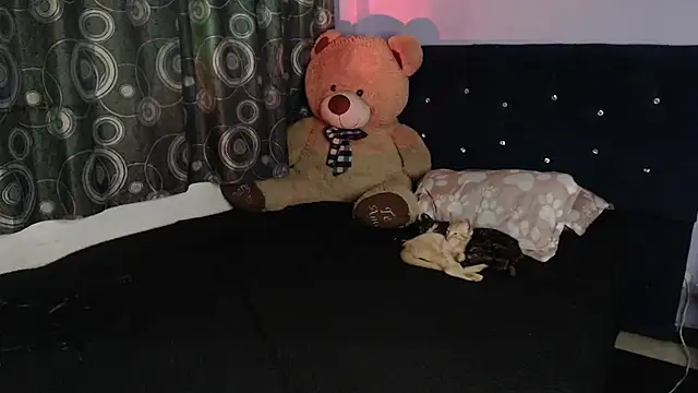 ANGELIQUE KLANE online show from March 26, 12:44 pm